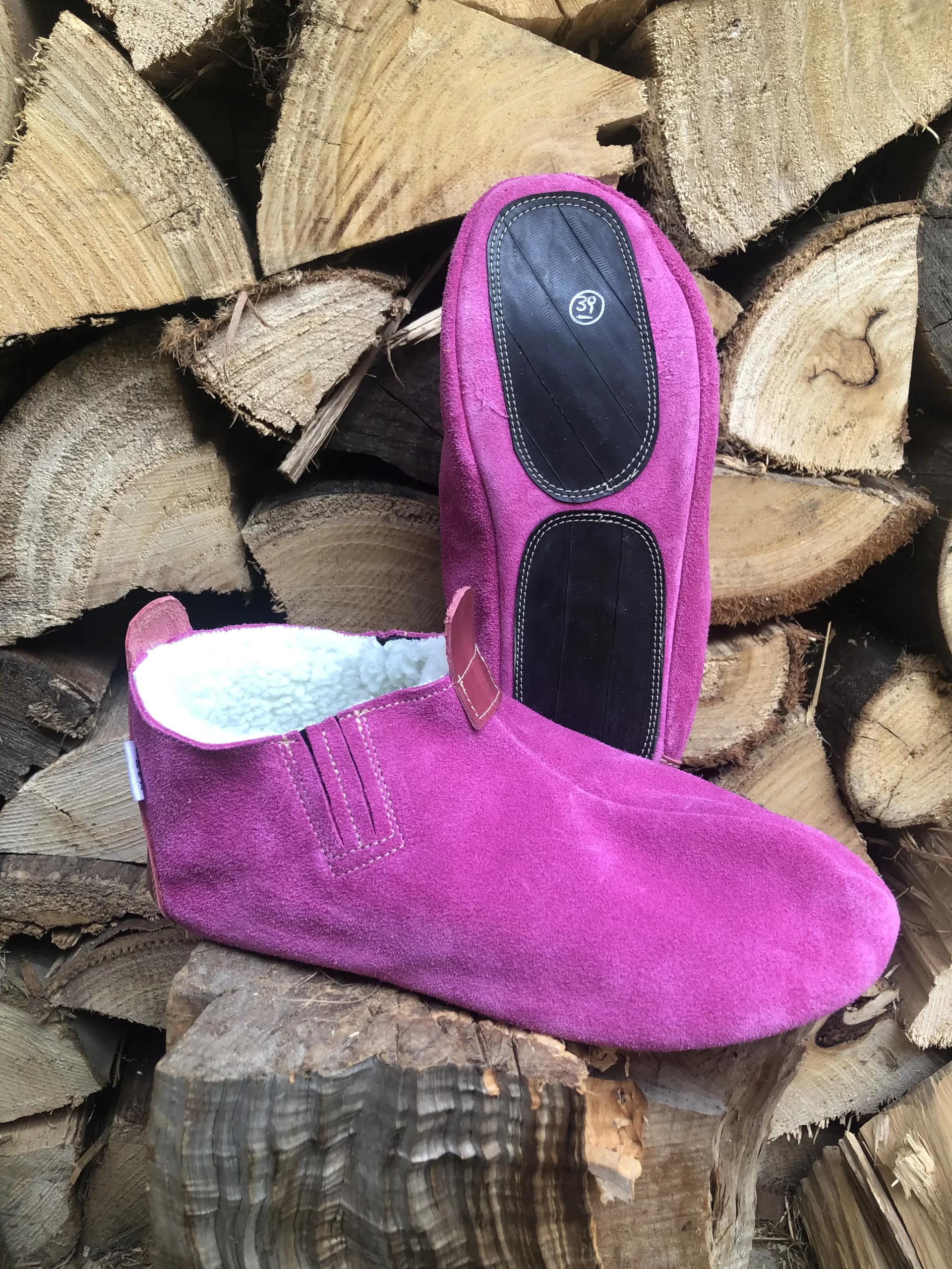 Pantuflas de Cuero Natural y Chiporro - Imagen 2